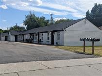 15 West 300 North - 8